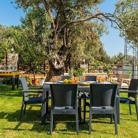 Near Kaputas, Luxury Apartment With Pool Kaş