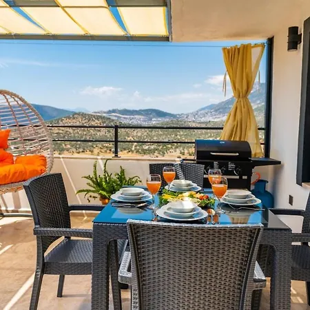 Near Kaputas, Luxury Apartment With Pool Apartmán